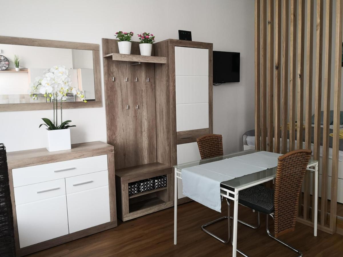 Slomskova Apartamento Liubliana Exterior foto
